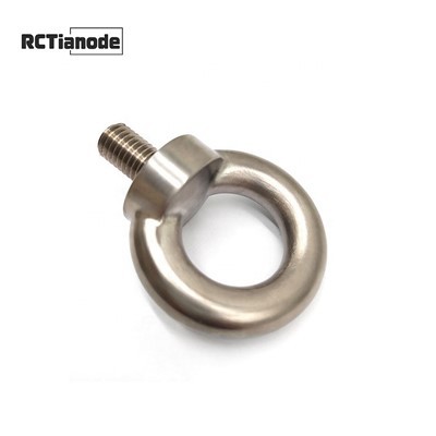Tíotáiniam Ardaithe Eye Bolt ceanglóir
